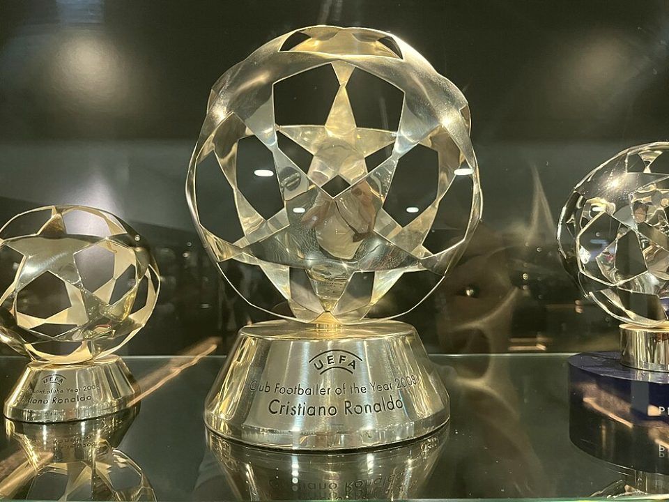世界杯赛事 · 娱乐